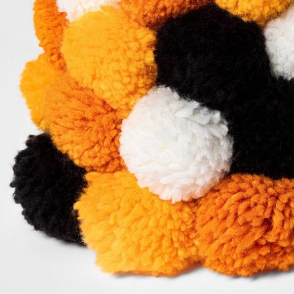 NWT Halloween Christmas pom tree table mantle table decor hyde and eek boutique - Picture 2 of 4